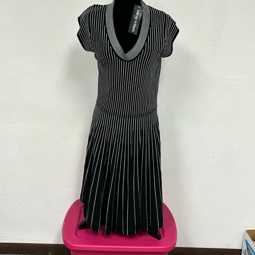 Wendy Williams black and white sleeveless dress size XL